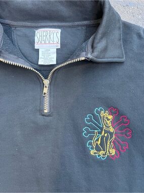 Vintage 90s Scooby Doo embroidered black quarter zip sweatshirt